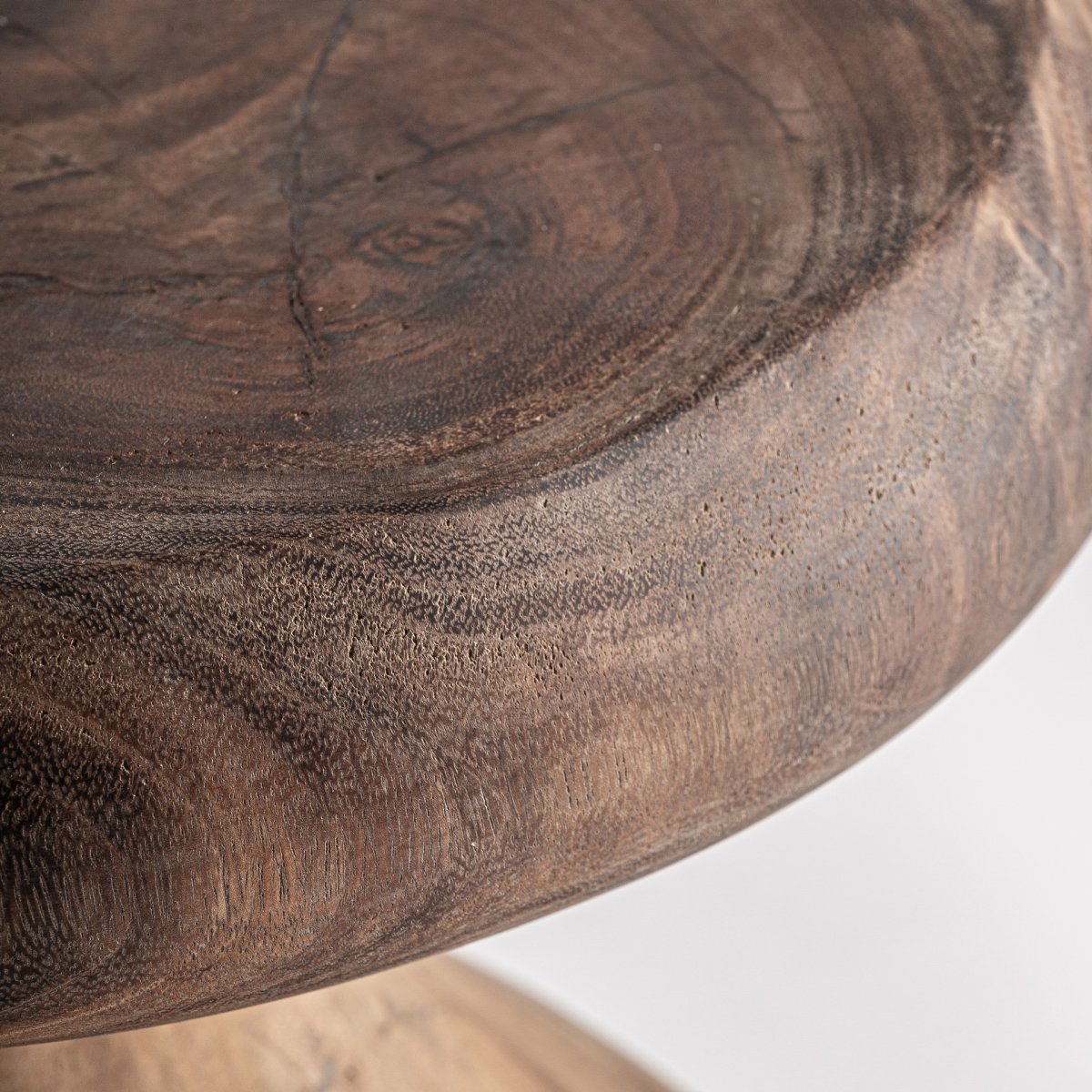 Mesa auxiliar Bezaha de madera suar - Imagen 4